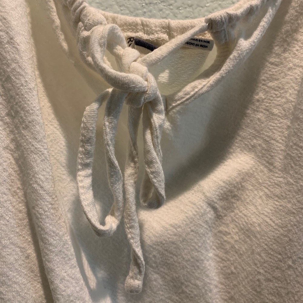 Off-The-Shoulder Roxy Top - Picture 3 of 7